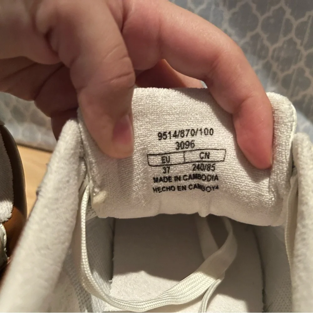 Stradivarius Brown Beige Sneakers 🤎 - Picture 4 of 11
